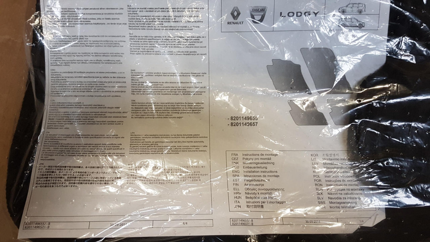 Original OE RENAULT Fußmattensatz 8201149657