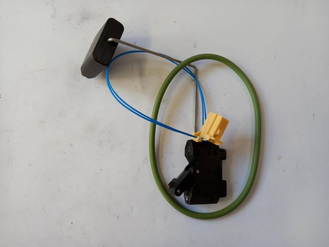 Original OE BMW Kraftstoffvorrat Sensor 16117159162