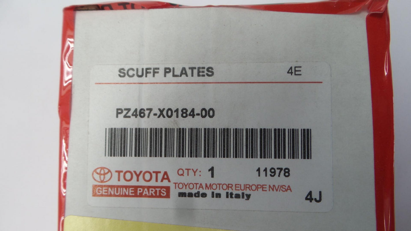 Original TOYOTA RAV4 '12-'18 Einstiegsleisten Satz 4-teilig Alu PZ467X018400