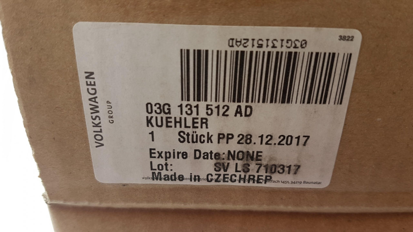 Original AUDI A3 SKODA Fabia Octavia VW Golf Passat AGR Kühler 03G131512AD