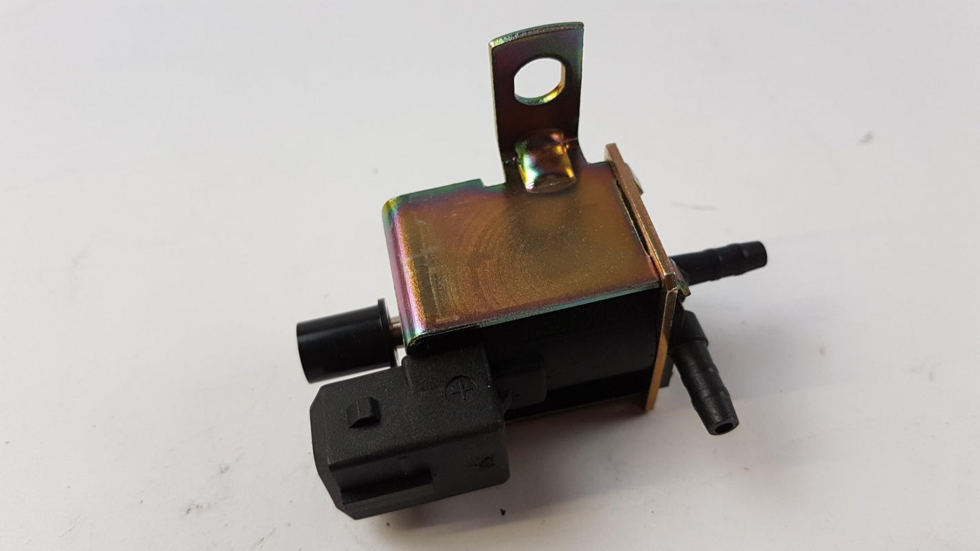 Original OE Volkswagen Magnetventil 028906283