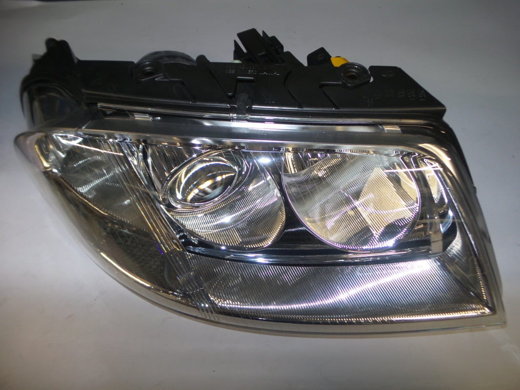 Original VW Passat Halogen Hauptscheinwerfer Frontlicht rechts 3B0941018AG