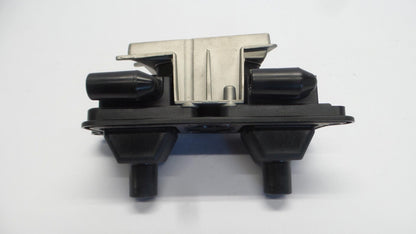 Original AUDI A4 A6 (C5) VW Passat B5 Zündspule mit Zündkerzenstecker 058905101A
