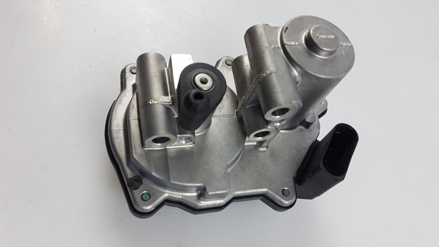 Original AUDI VW SEAT SKODA Luftklappensteller Stellelement 06F133482E