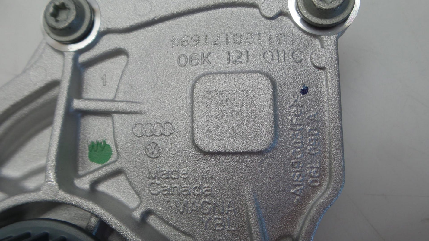 Original VW Atlas Jetta Beetle Passat Golf GTI Tiguan Wasserpumpe 06K121011C