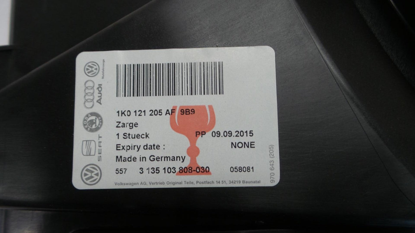 Original OE Volkswagen Lüftergehäuse 1K0121205AF9B9