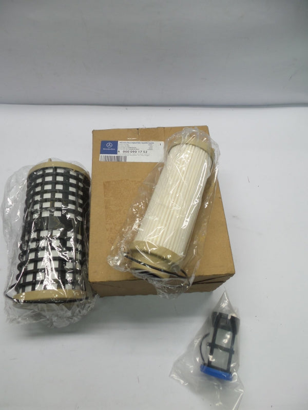 Original MERCEDES-BENZ Actros MP4/MP5 Antos Arocs Kraftstofffilter A0000901752