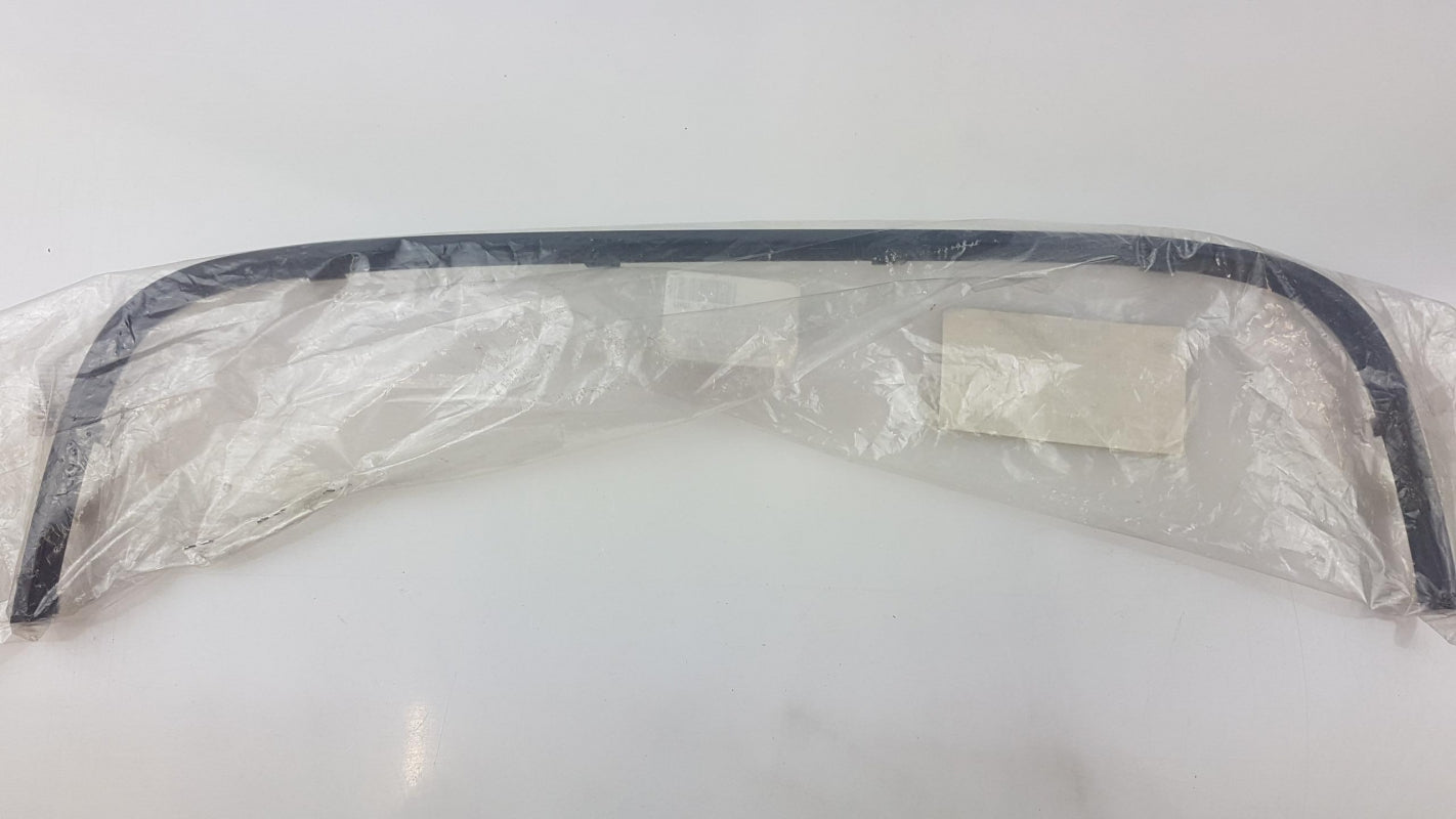 Original VW Golf V GT Stoßstangen Zierleiste grundiert mitte vorne 1K0853101AGRU