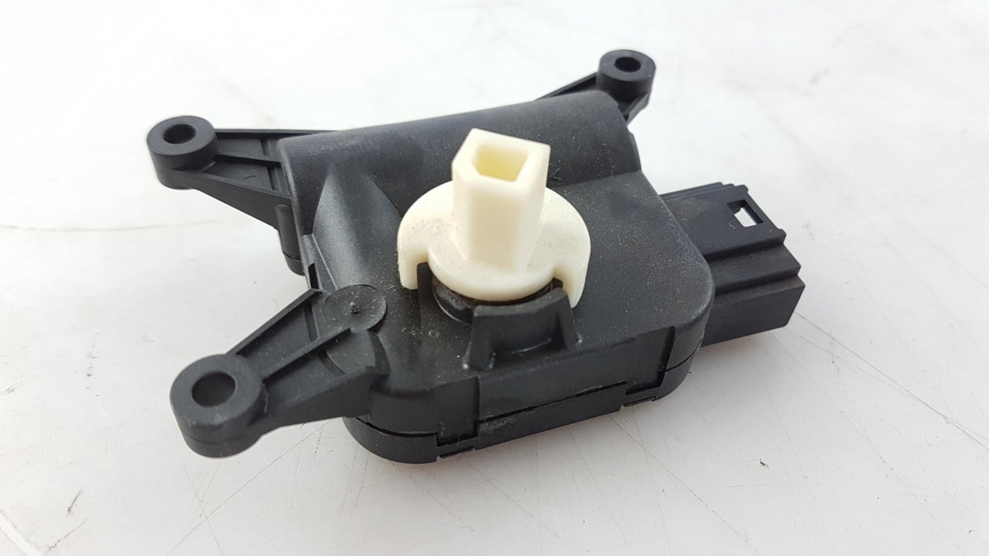 Original AUDI A3 TT VW Golf Touran SEAT SKODA Mischklappe Stellmotor 1K1907511G