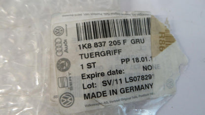 Original VW Golf Passat Scirocco Sharan Türgriff aussen links 1K8837205FGRU