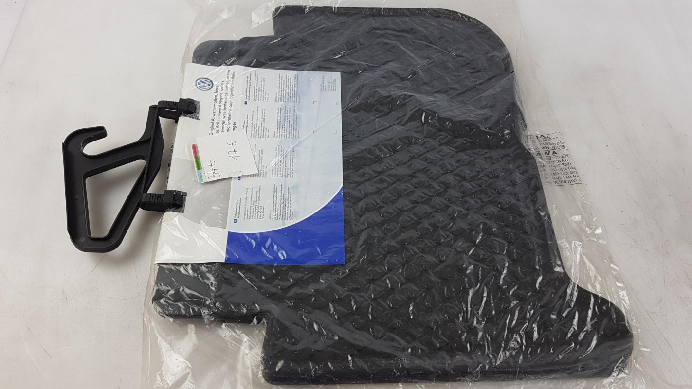 Original OE Volkswagen Fußmattensatz 1T006151282V