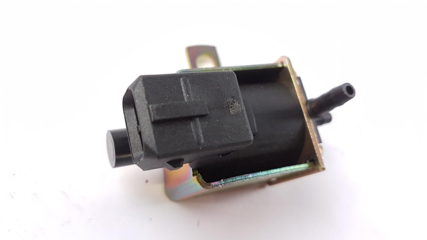 Original OE Volkswagen Magnetventil 028906283