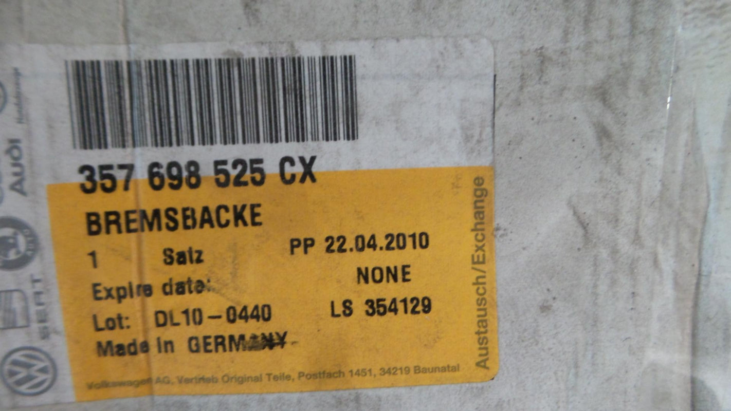 Original AUDI 80 100 VW Caddy Golf Passat Bremsbackensatz 230X40 357698525CX