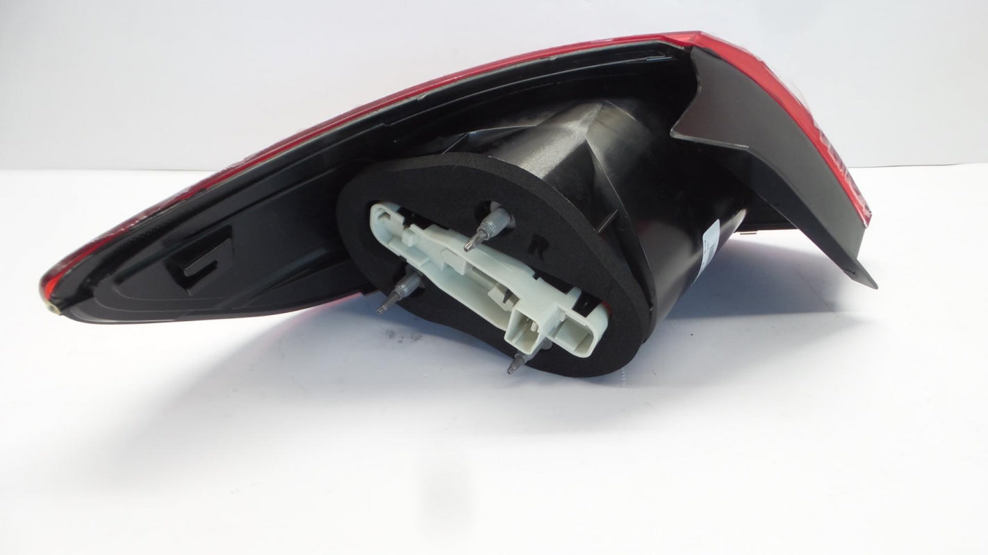 Original VW Passat CC '08-'12 Schlussleuchte aussen rechts 3C8945096G