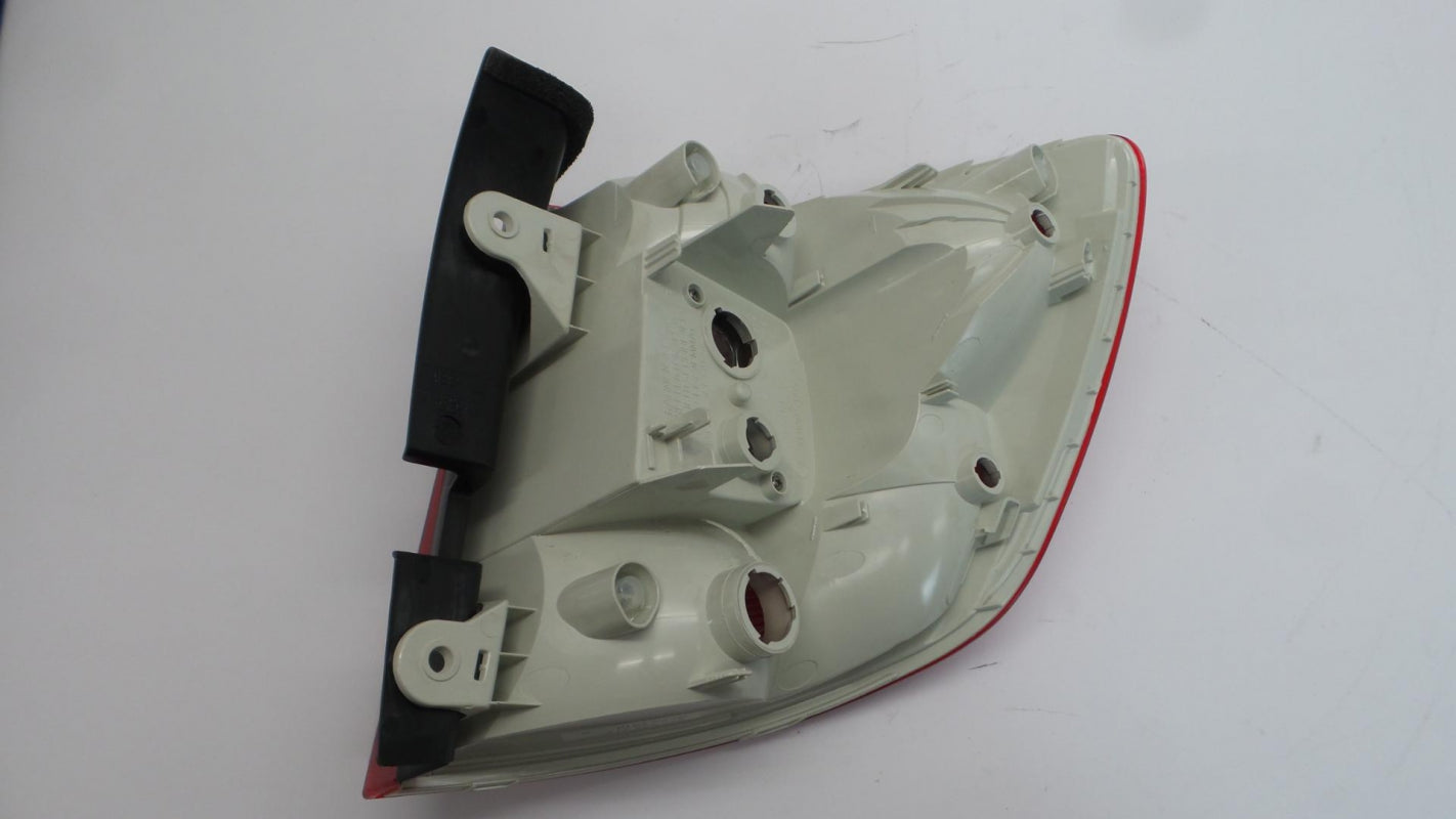 Original SKODA Superb Heckleuchte Rückleuchte Rücklicht links 3T9945111