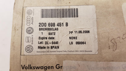 Original VW LT '97-'03 Bremsbeläge hinten 2D0698451B