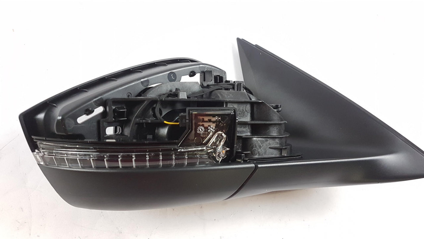 Original SKODA Kamiq Scala (NW) 2019- Außenspiegelgehäuse rechts 657857508