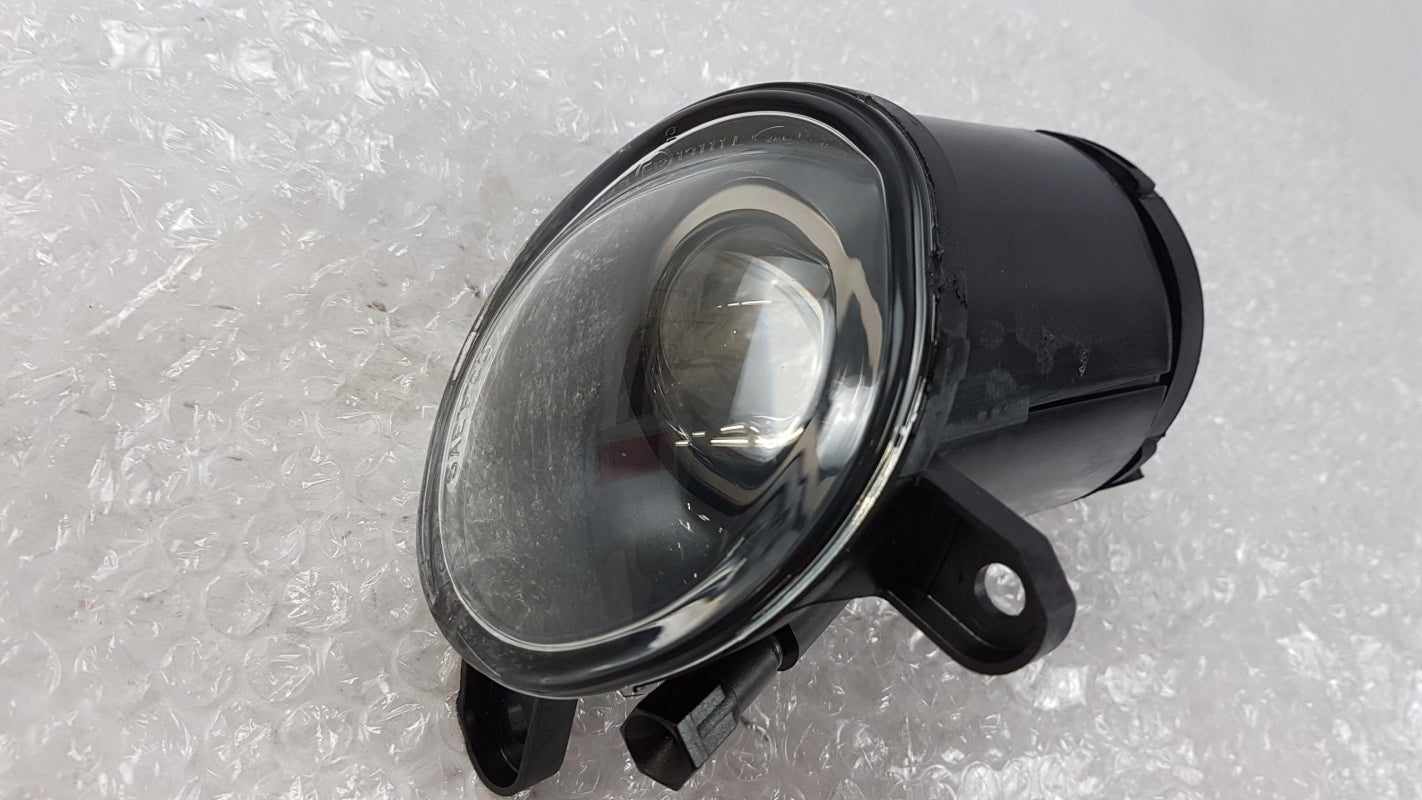 Original OE Volkswagen Nebelscheinwerfer 3B7941699A