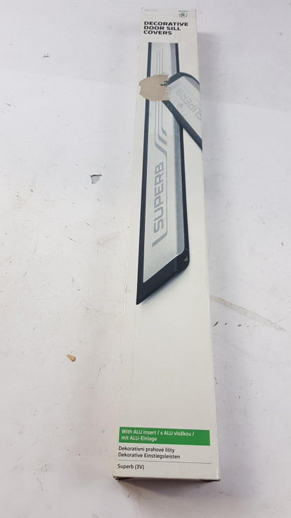 Original OE Volkswagen Einstiegsleisten Satz 3V0071303A