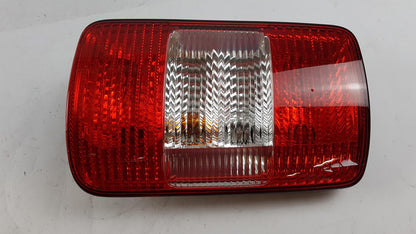 Original VW Caddy Schlussleuchte für Fahrzeuge mit Flügeltür rechts 2K0945096P