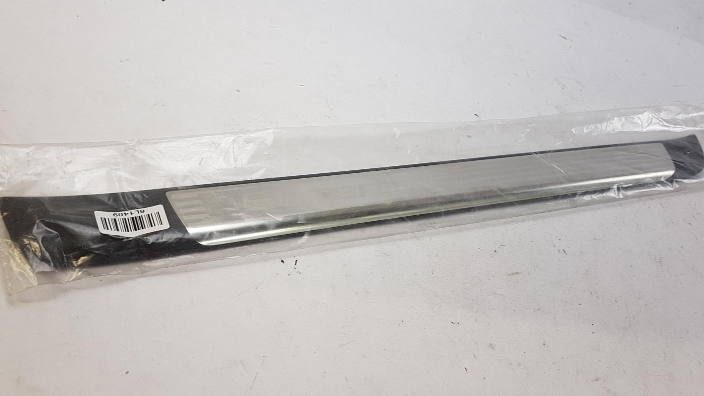 Original SKODA Superb (3T) 2008-2015 Einstiegsleiste Rechts Vorne 3T08534929B9