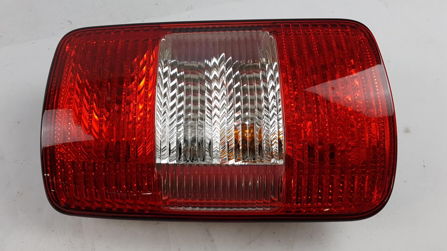 Original OE Volkswagen Heckleuchte 2K0945095P