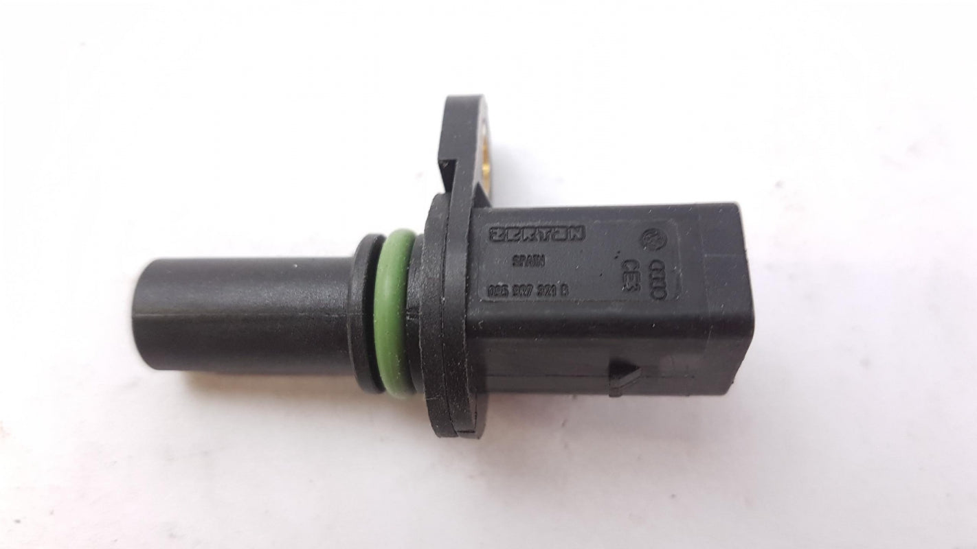 Original OE Volkswagen Tachogeber Geschwindigkeitssensor 095927321B