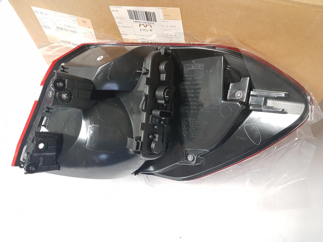 Original OE BMW Heckleuchte 63217491335
