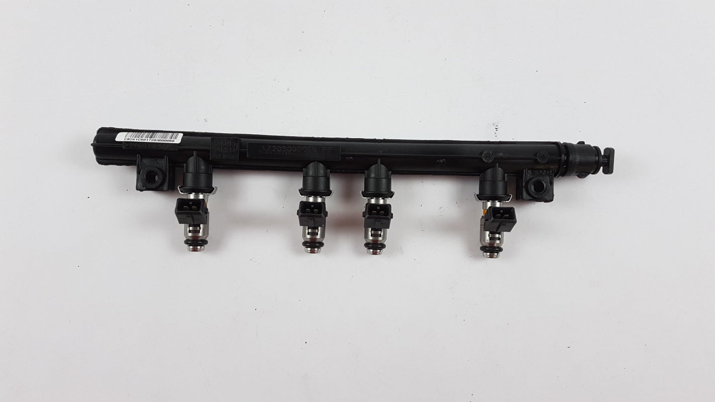 Original FIAT Panda (319) 2012 > Verteilerrohr Einspritzleitung 55270186