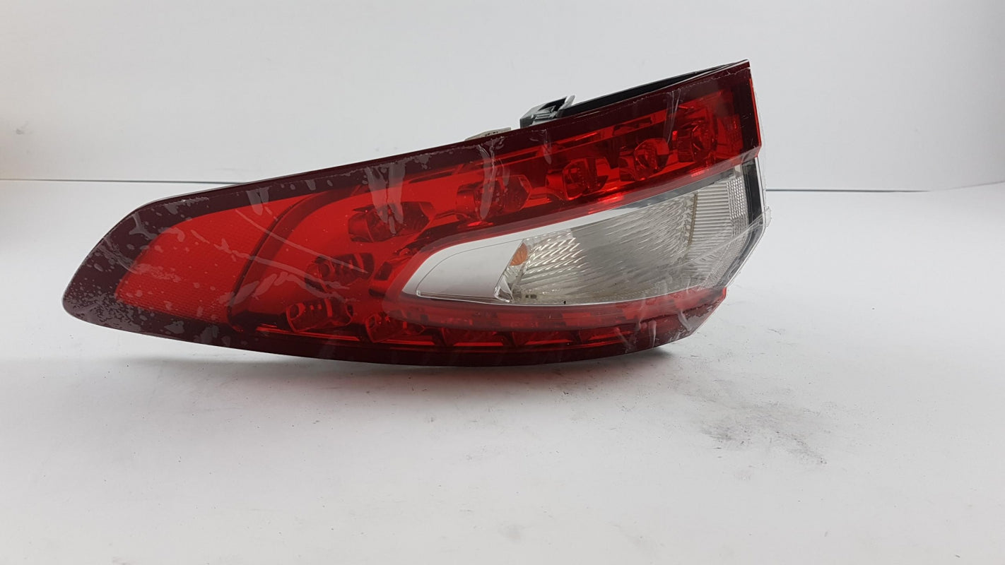 Original FORD Mondeo CNG 2014 > Heckleuchte Rechts 2291530