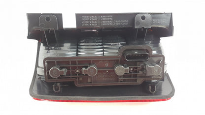 Original VW Caddy Schlussleuchte für Fahrzeuge mit Flügeltür rechts 2K0945096P