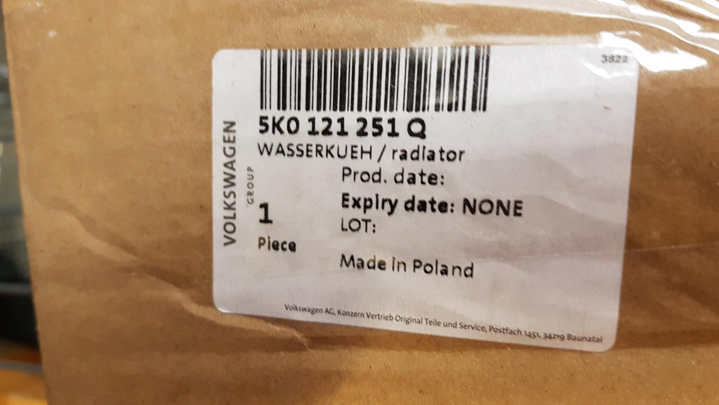 Original OE Volkswagen Wasserkühler 5K0121251Q