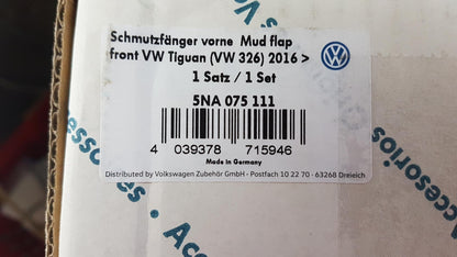 Original OE Volkswagen Schmutzfänger 5NA075111