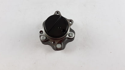Original NISSAN Juke F15E Leaf ZE0E Radnabe hinten 43202BA60A