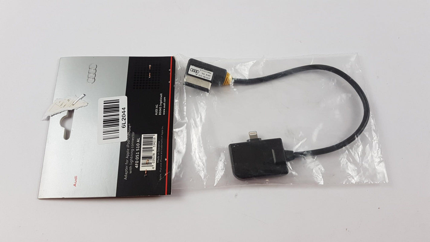 Original AUDI A1 I (8X) RS7 I (4G8) Q7 I (4L) Adapterkabel Iphone 4F0051510AL