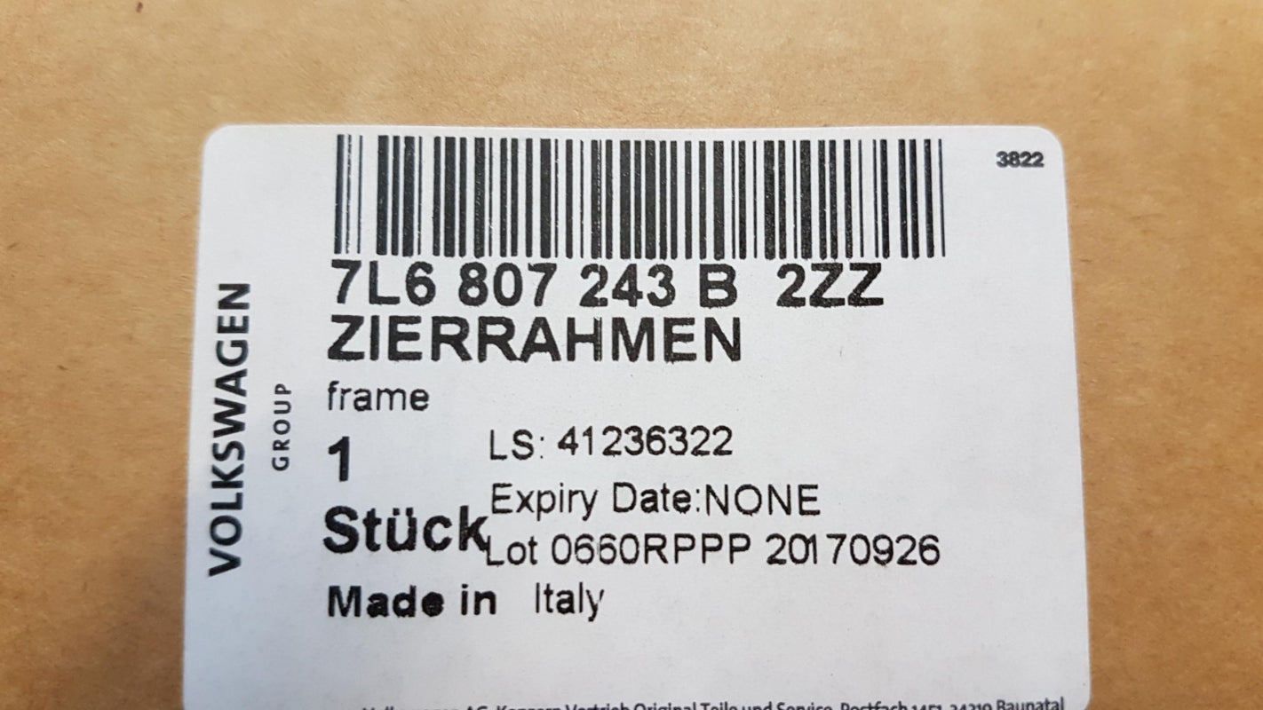 Original VW Touareg '07-'10 Kühlergrill Zierrahmen mitten chrom 7L6807243B2ZZ