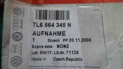 Original VW Touareg '06-'10 Aufnahme für Armlehne vorne 7L6864348N