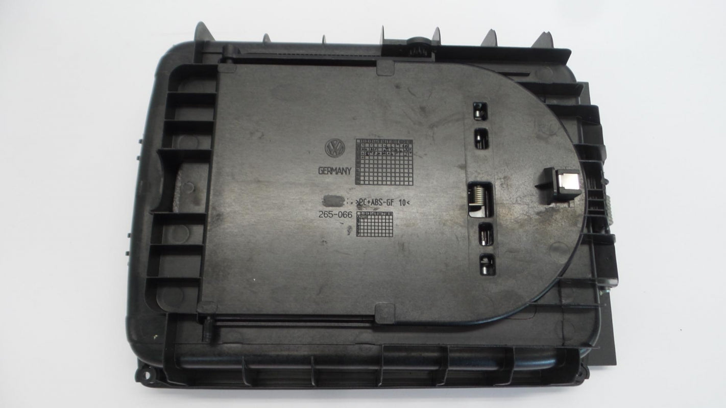 Original VW Touareg '06-'10 Aufnahme für Armlehne vorne 7L6864348N