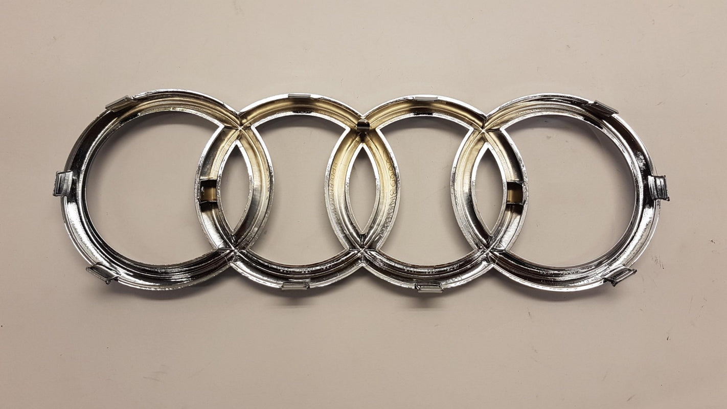 Original OE Volkswagen Emblem Logo 8P0853605