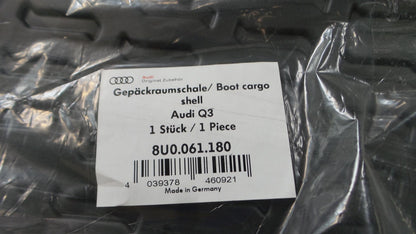 Original OE Volkswagen Gepäckraumwanne 8U0061180