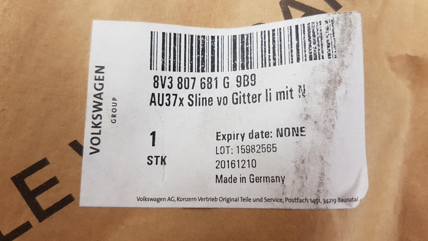 Original AUDI A3 Lüftungsgitter, Stoßfänger Links Schwarz 8V3807681G9B9
