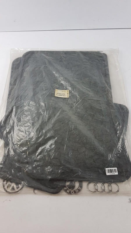 Original SEAT Mii Gummimattensatz Fußmattensatz 4-tlg Schwarz 1SL061500041