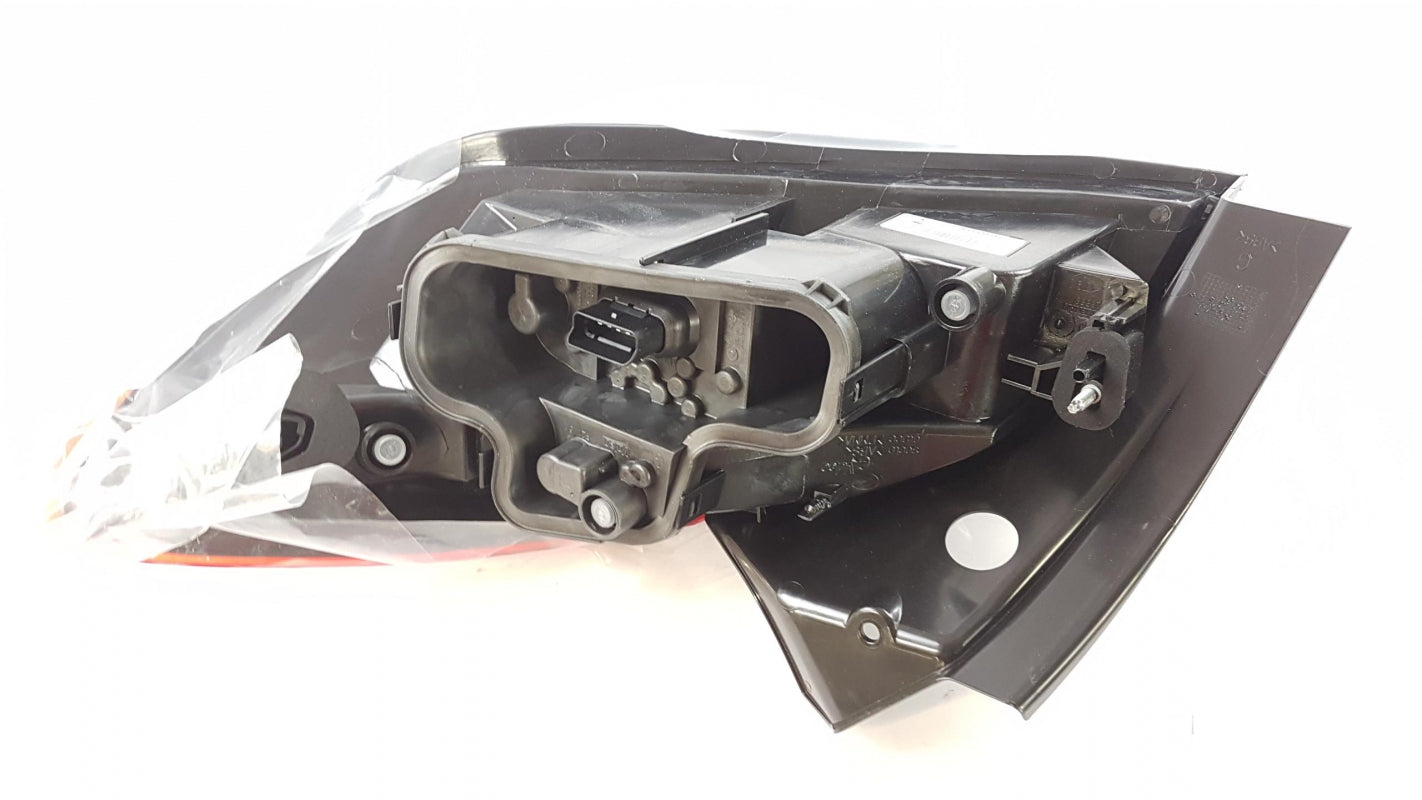 Original OE RENAULT Heckleuchte 265550008R