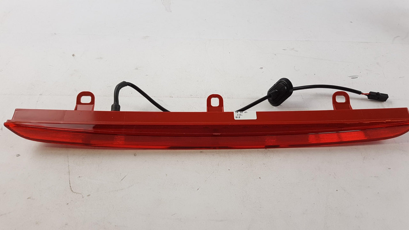 Original OE Volkswagen Zusatzbremsleuchte 4G9945097