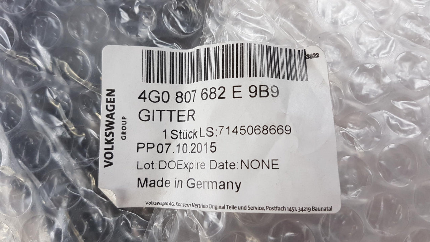 Original OE Volkswagen Nebelscheinwerfer Abdeckung 4G0807682E9B9