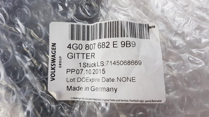 Original OE Volkswagen Nebelscheinwerfer Abdeckung 4G0807682E9B9