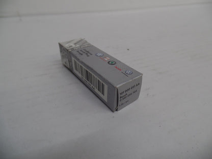 Original AUDI A3 A4 A6 A8 VW Bora Golf Parati Zündkerze LongLife 101000051AA