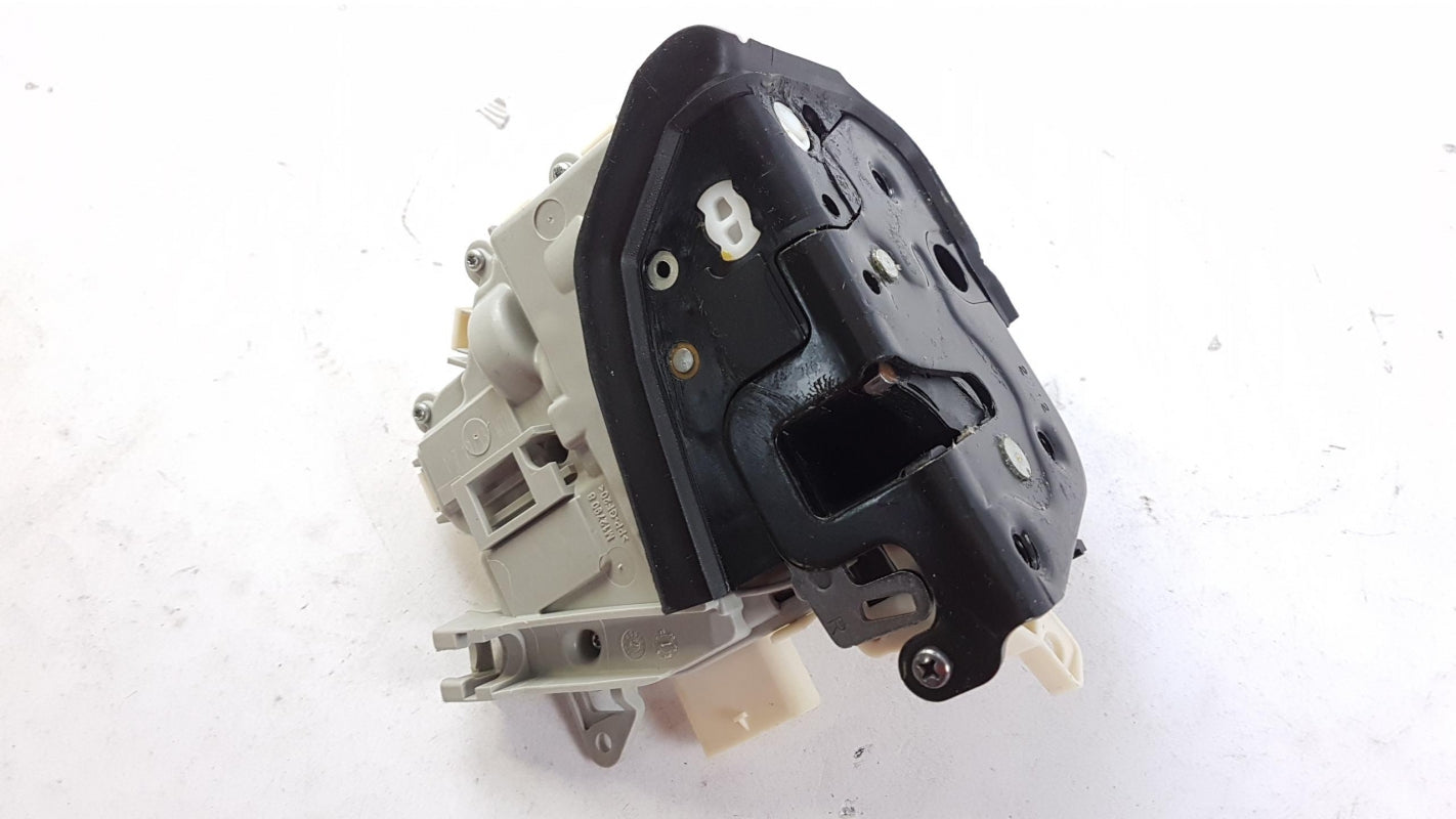 Original AUDI A6 RS6 Türschloss mit Turkontaktschalter Vorne Rechts 4F1837016E