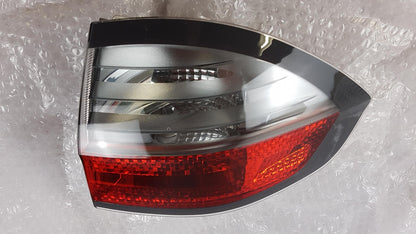 Original OE FORD Heckleuchte 1467472