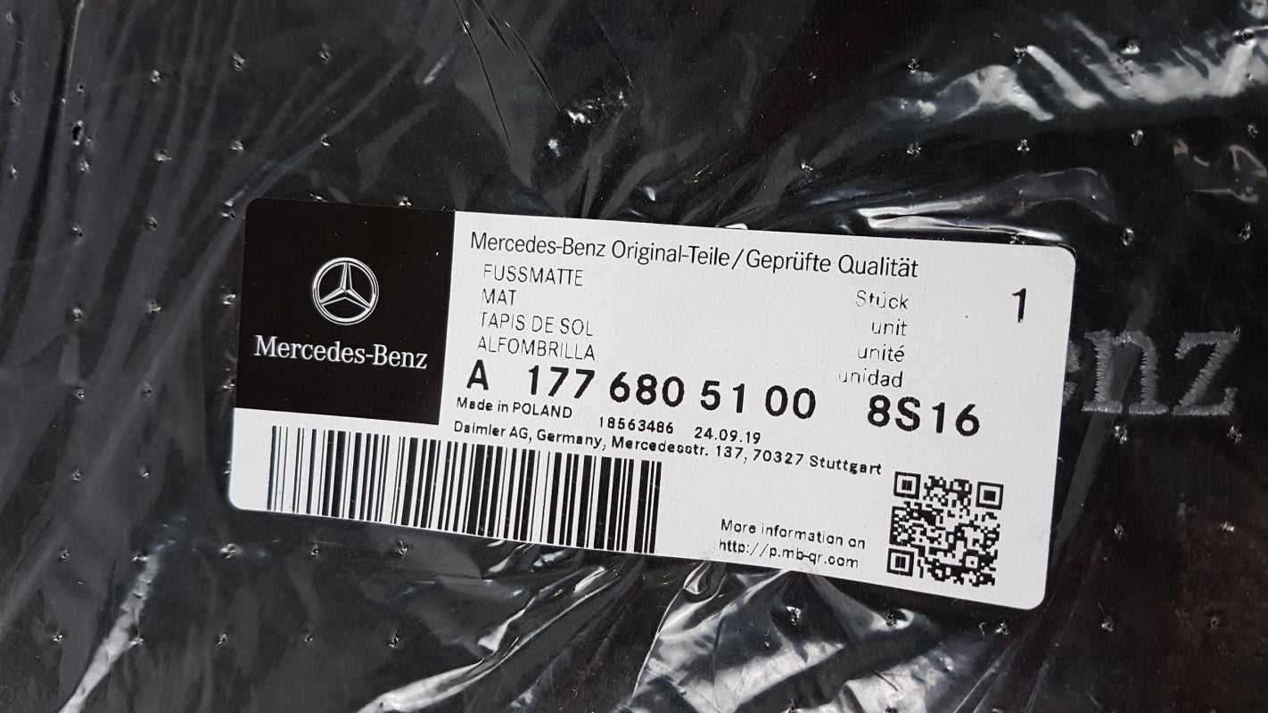 Original OE MERCEDES-BENZ Fußmattensatz A17768051008S16